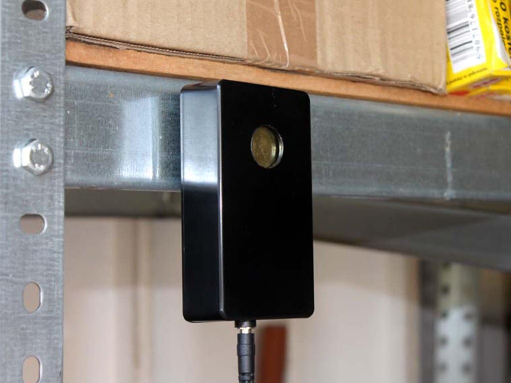 Ultrazvukový plašič na kuny, myši a potkany DRAGON ULTRASONIC B100