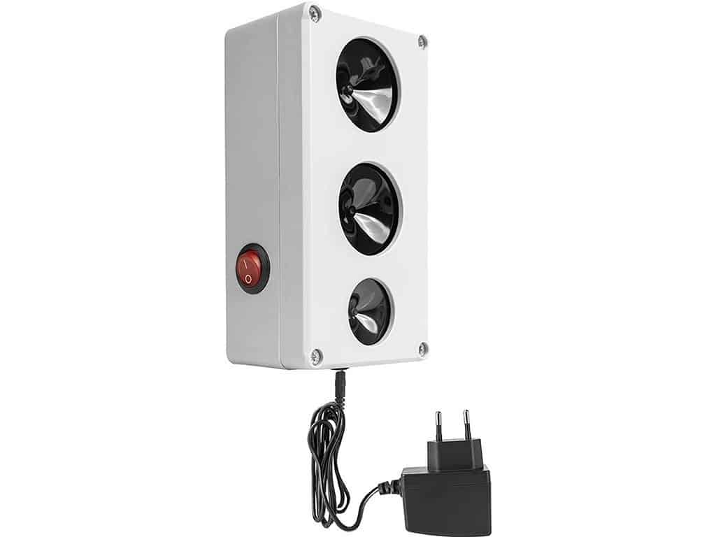Vodotesný, ultrazvukový plašič na kuny, myši a potkany DRAGON ULTRASONIC C300