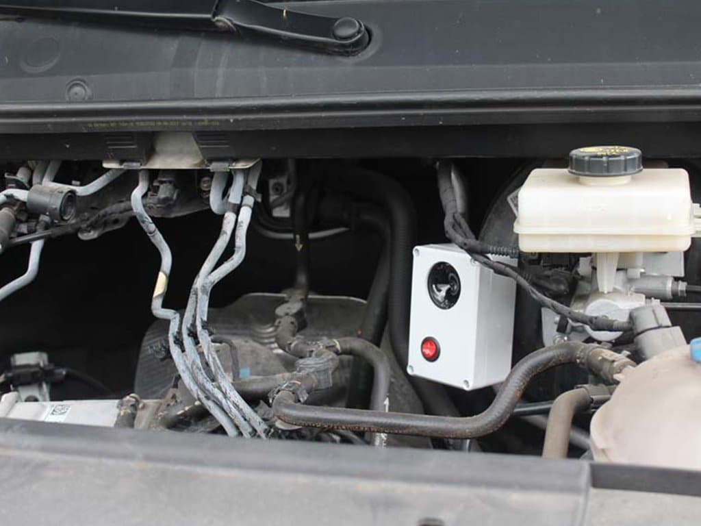 Vodotesný ultrazvukový plašič na kuny, myši a potkany DRAGON ULTRASONIC H6